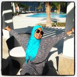 Rabia Edries, Abu Dhabi